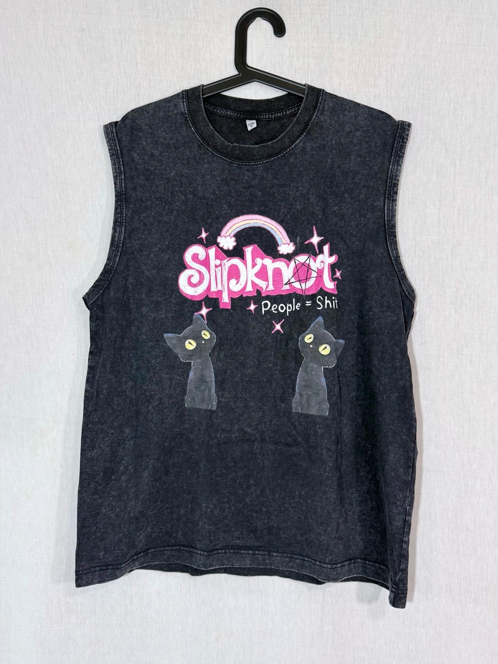 Slipknot size M Black Graphic Muscle Tee with Pink Accents